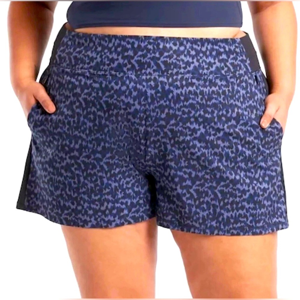 ATHLETA Brooklyn Printed Shorts Animal Print Athletic Short NWT Size: 24